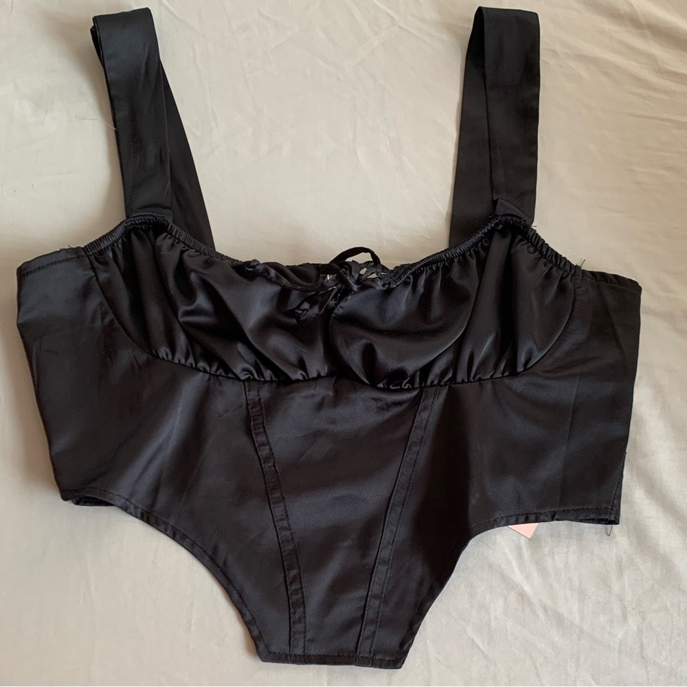 NWT black top